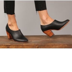 Nisolo Booties, Austin Heel, Black (Noir) size 8.5